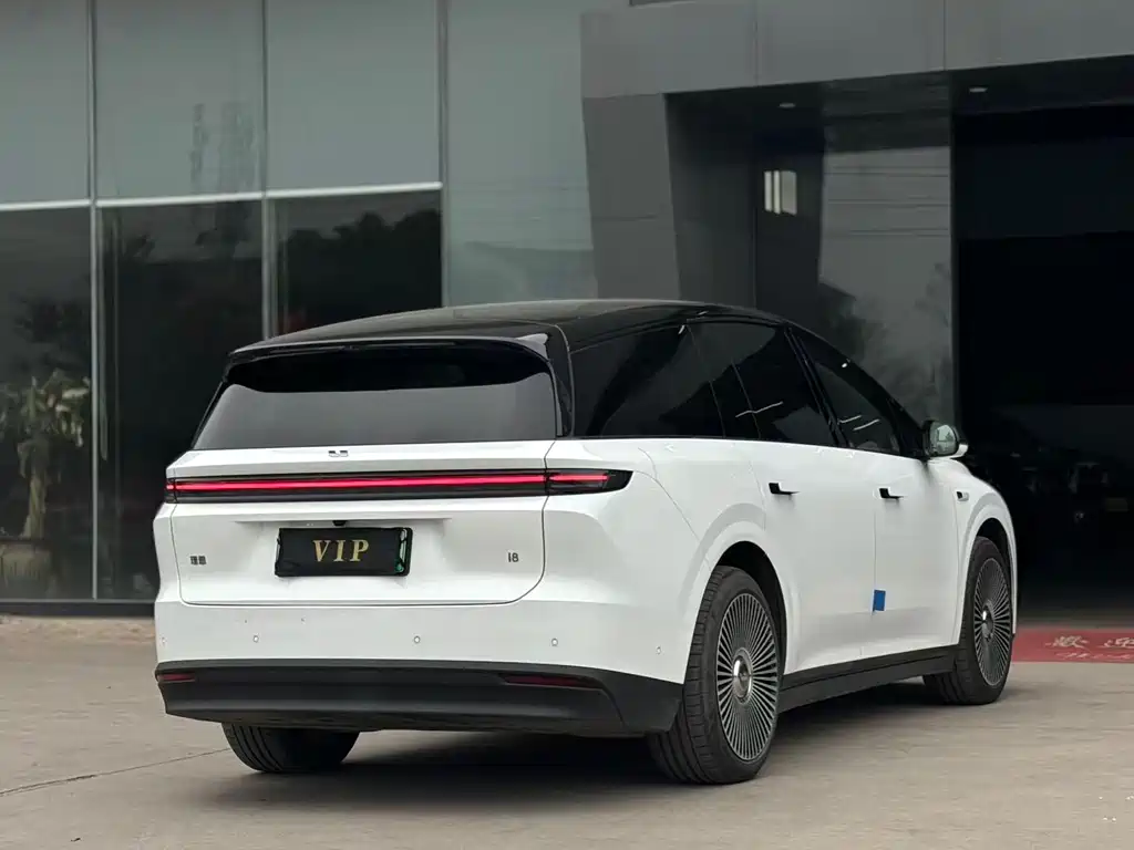 Ideal i8 2025 Standard Edition