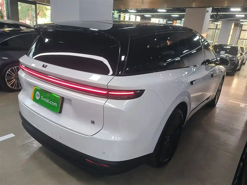 Фото машины 26