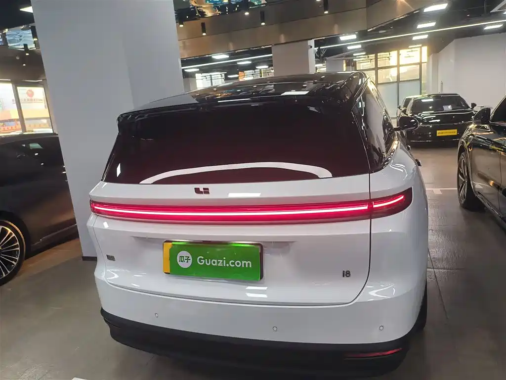 Фото машины 23