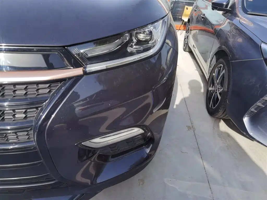 Фото машины 24