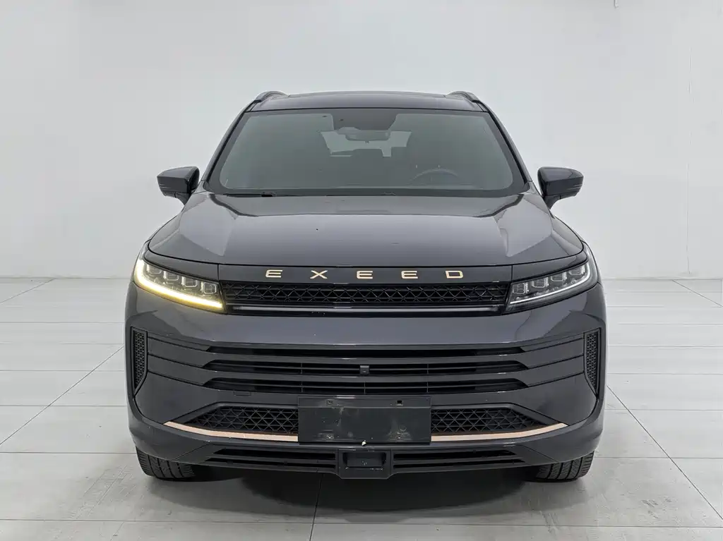 Xingtu Chasing the Wind 2021 Versailles Edition 1.6T DCT Xingrui Edition