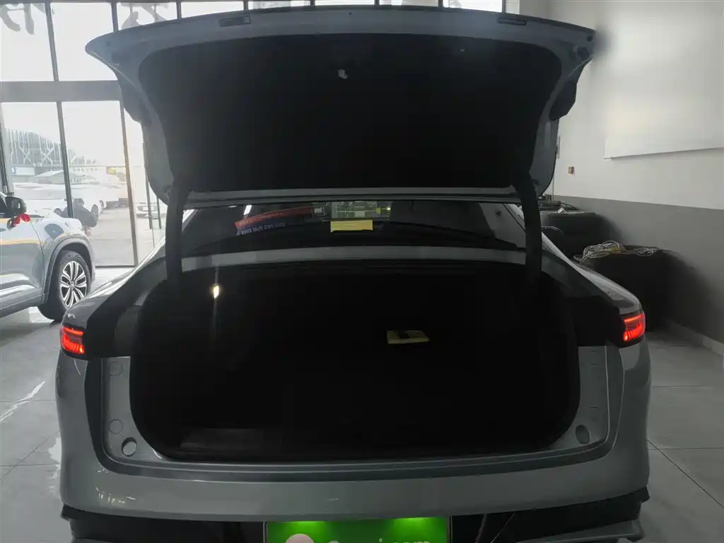 Фото машины 23