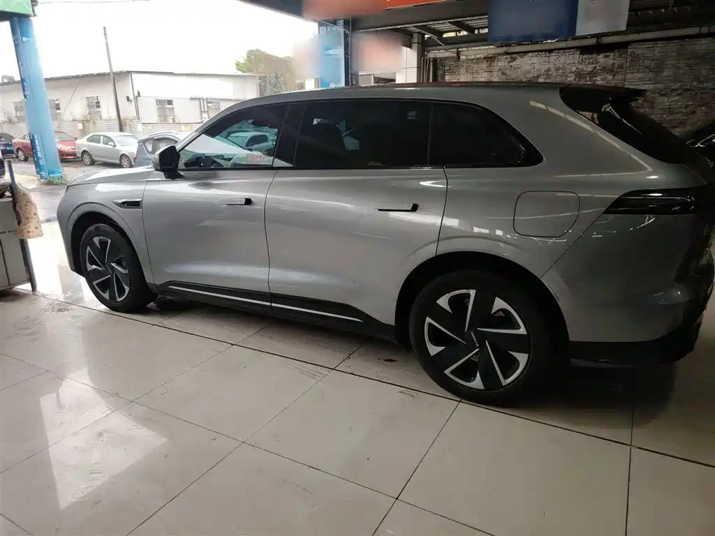 Фото машины 26