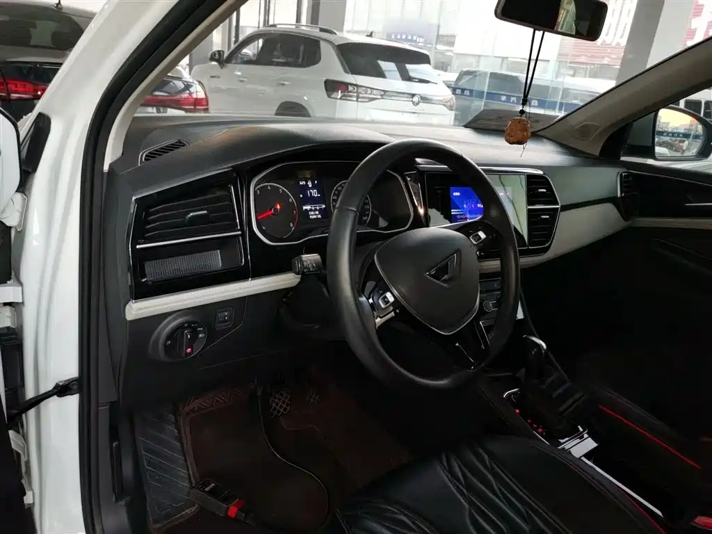 Фото машины 24