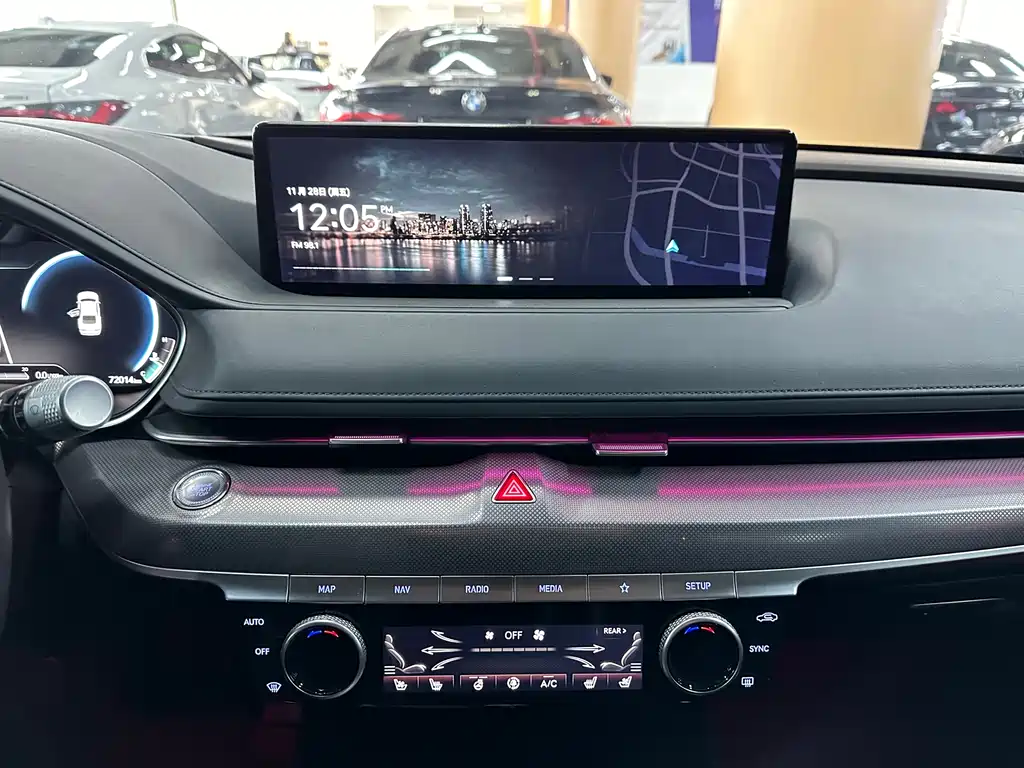 Фото машины