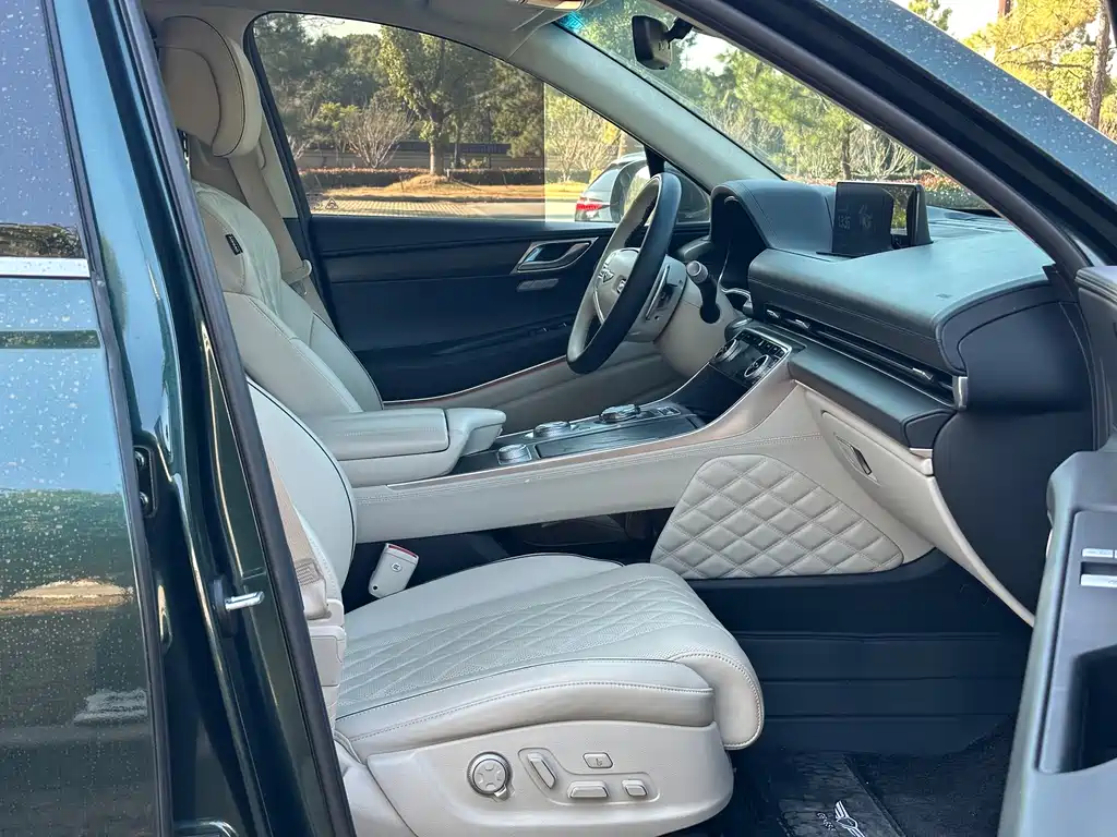 Фото машины 24