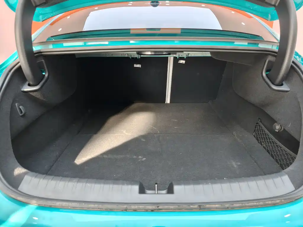 Фото машины 24