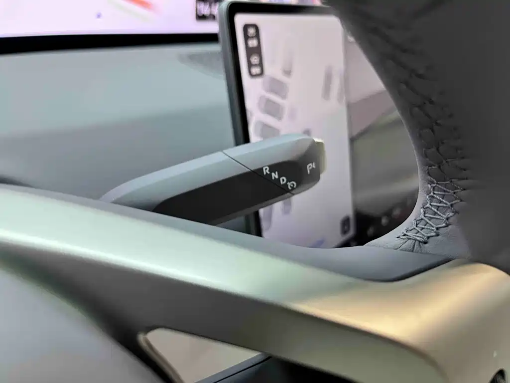 Фото машины 23