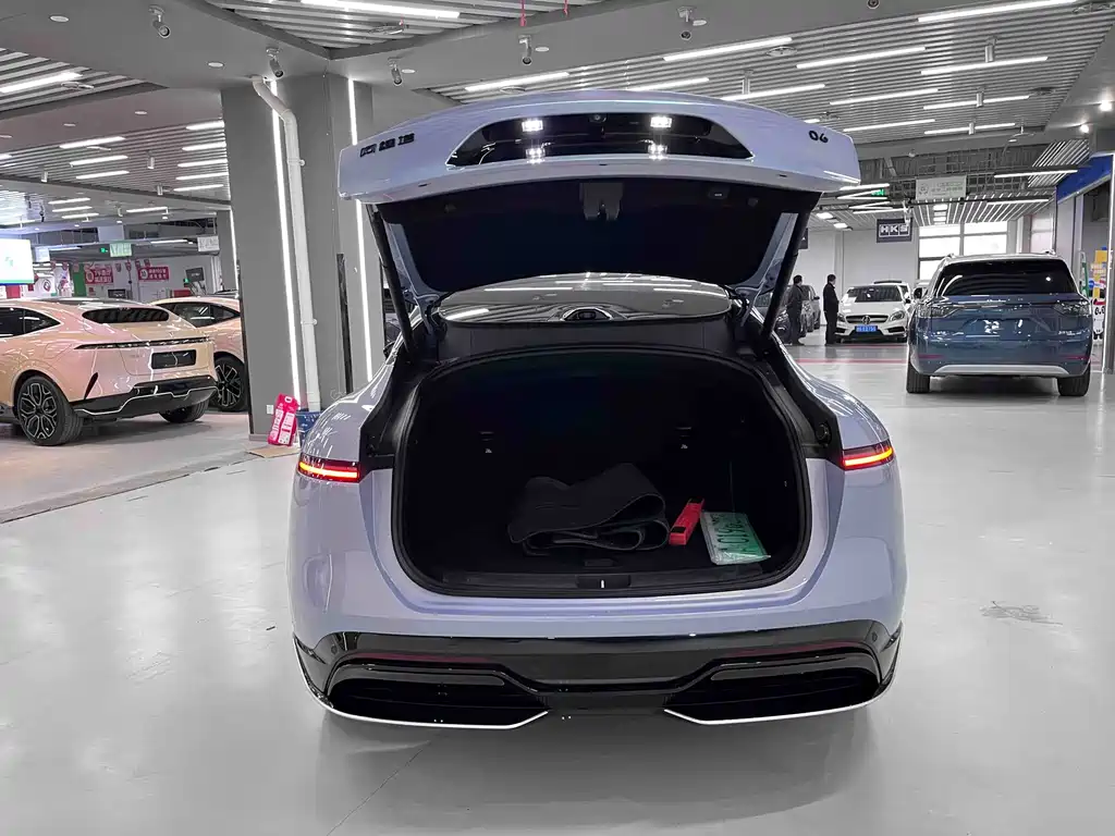 Фото машины 10