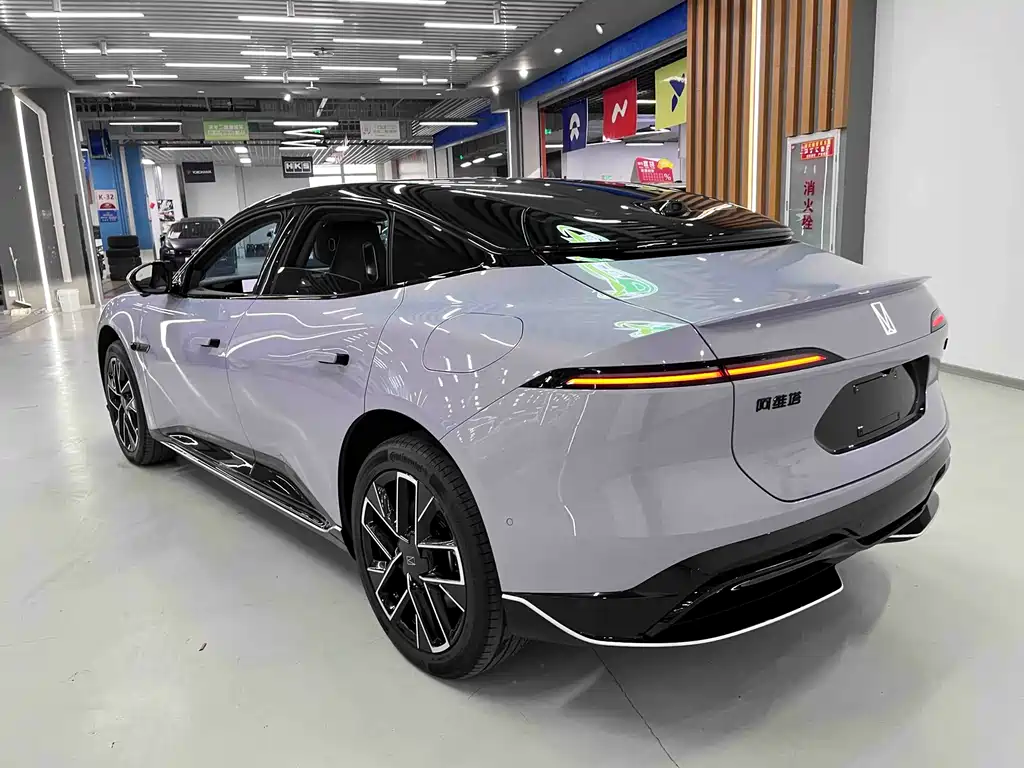 Фото машины 22