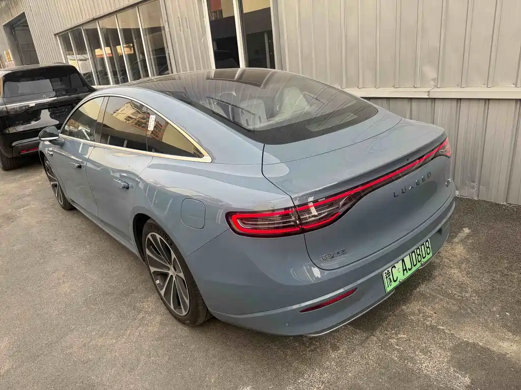 Zhijie S7 2025 model 855km Max