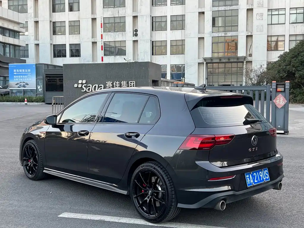 Golf GTI 2021 facelift 380TSI DSG GTI