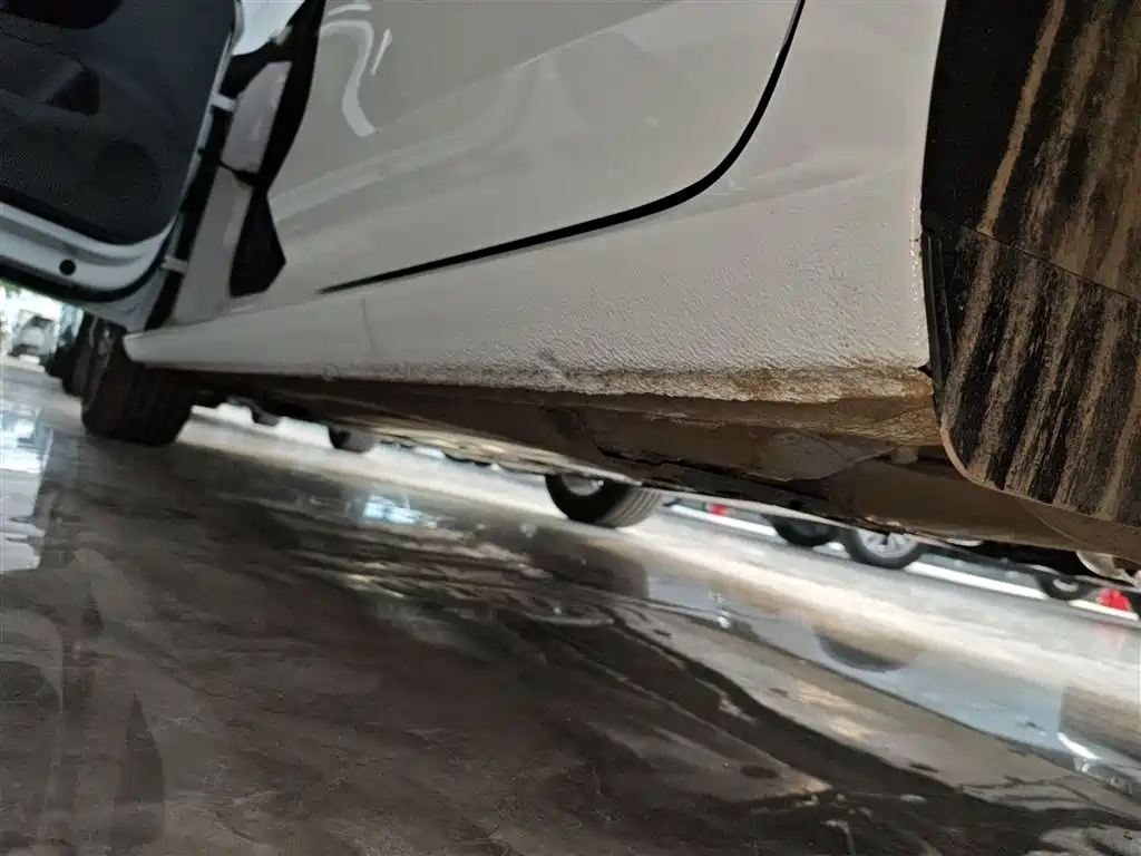 Lingdu 2025 Lingdu L 280TSI DSG Dazzling Spicy Version