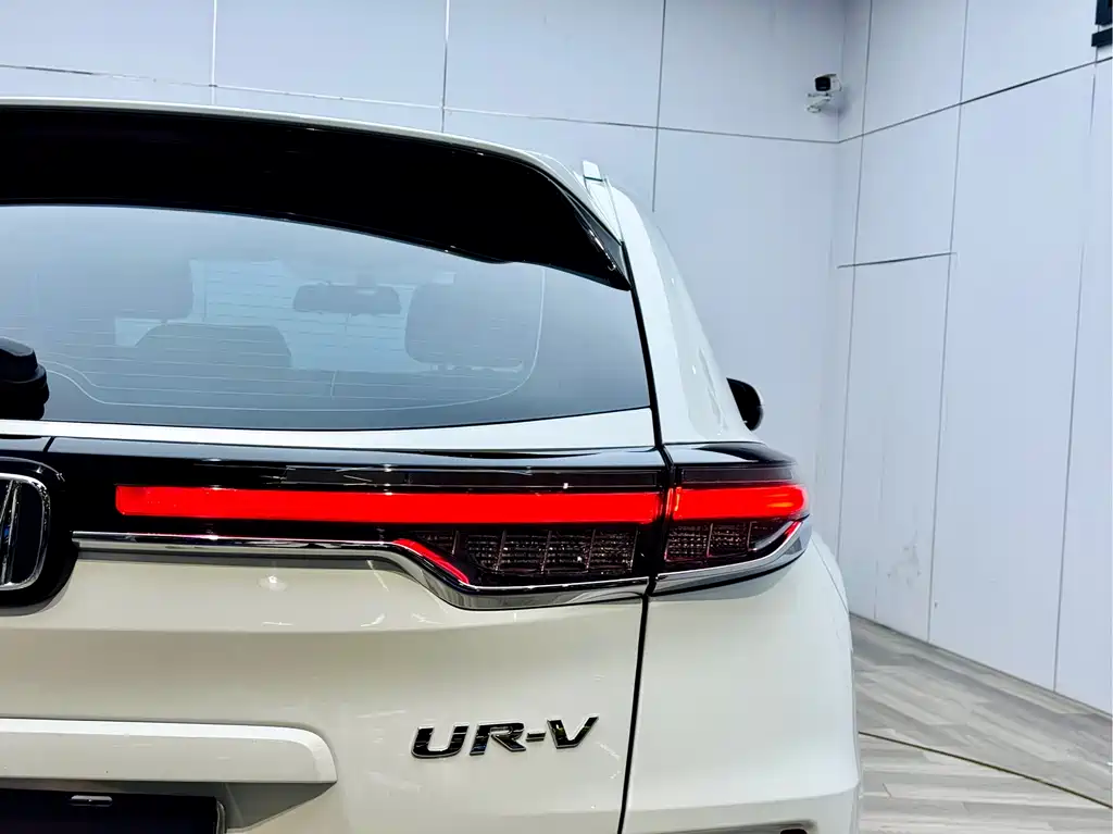 Фото машины 24