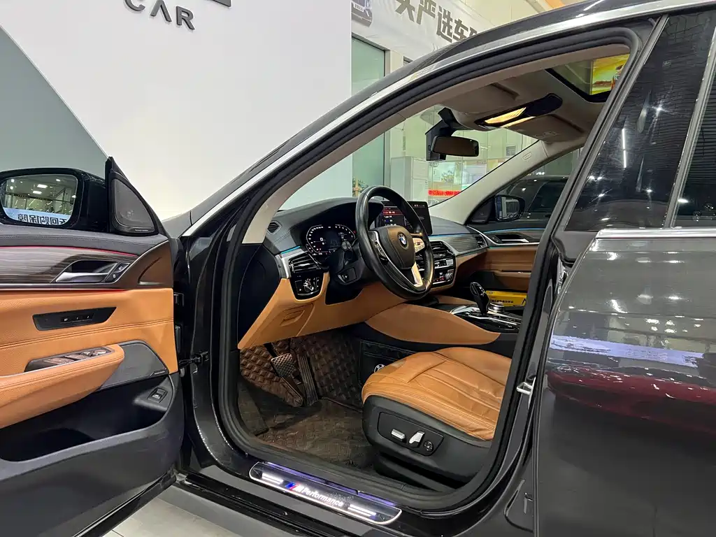 Фото машины 16