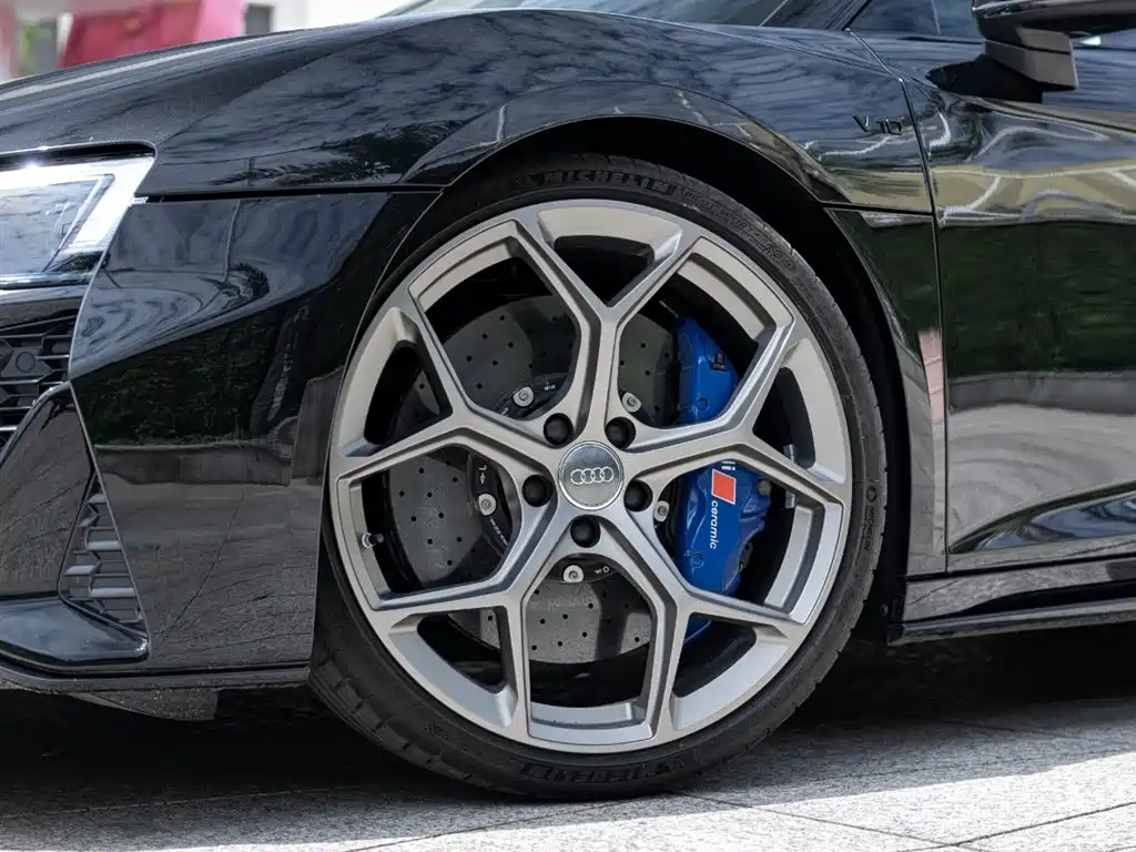 Audi R8 2021 V10 Coupe performance