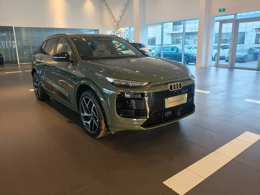 Audi Q6L e-tron 2026 first pilot version