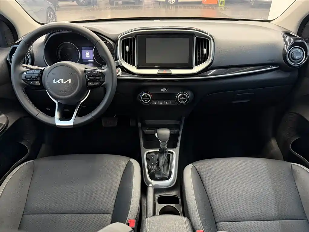 Yi Ran 2021 model 1.4L CVT sunroof model