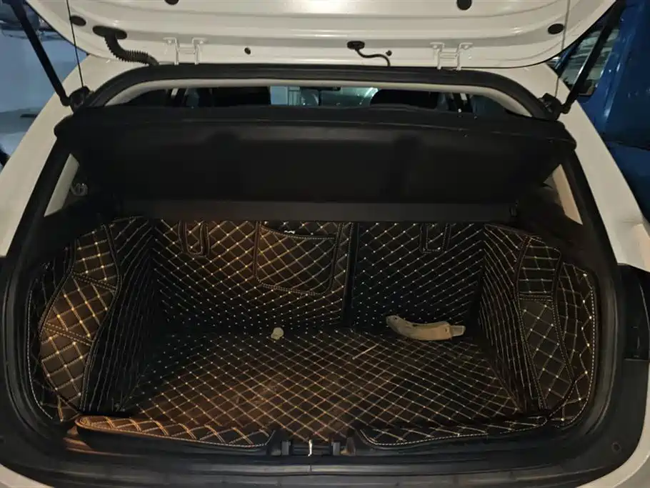 Yi Ran 2021 model 1.4L CVT sunroof model