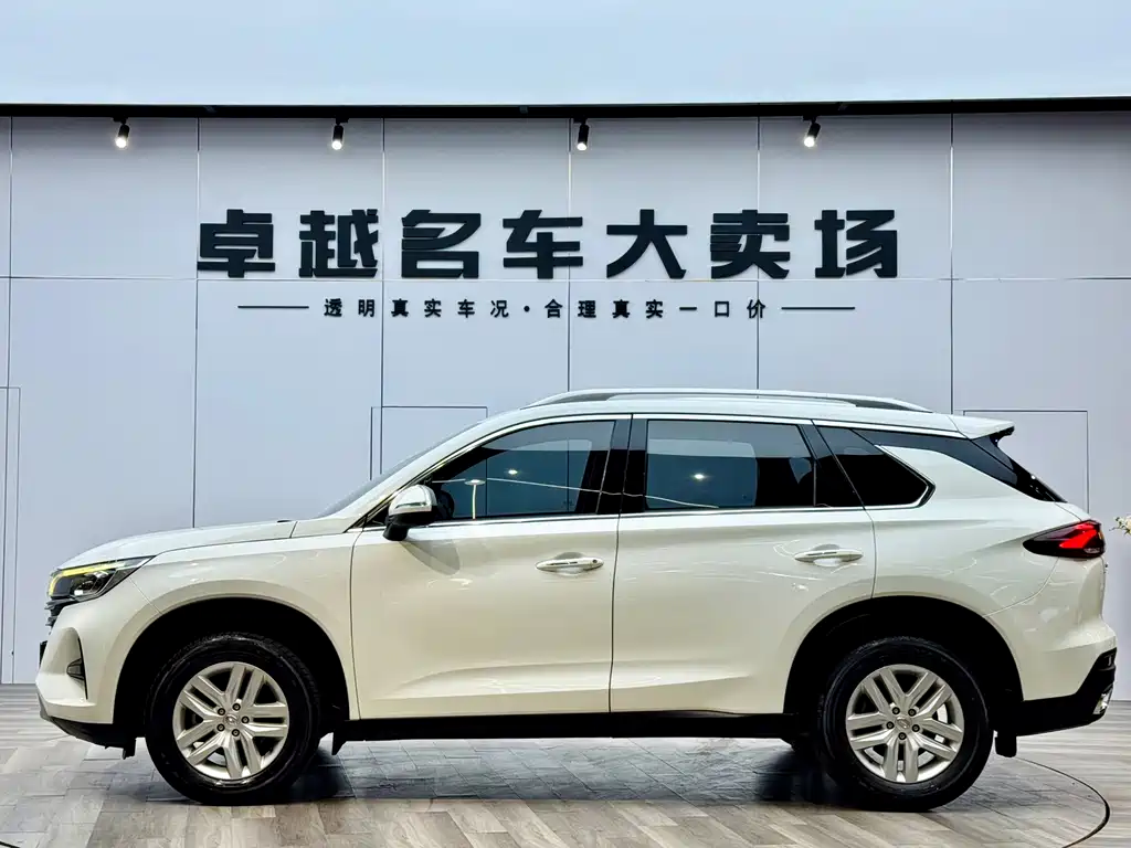 Фото машины 24