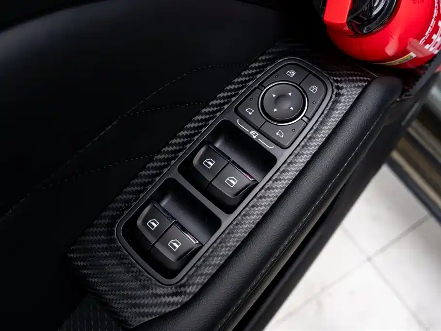 Фото машины 24