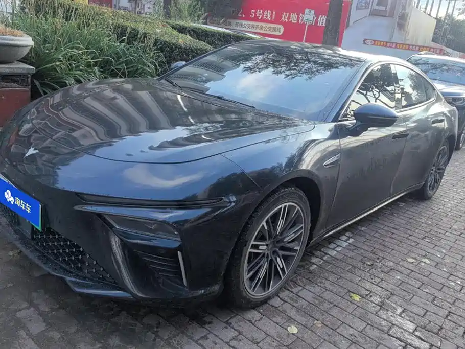 Nezha S 2022 extended range version 1160km rear drive medium version