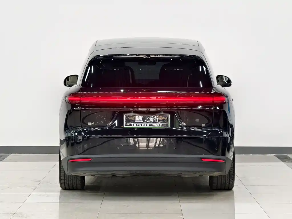 Ideal i8 2025 Standard Edition