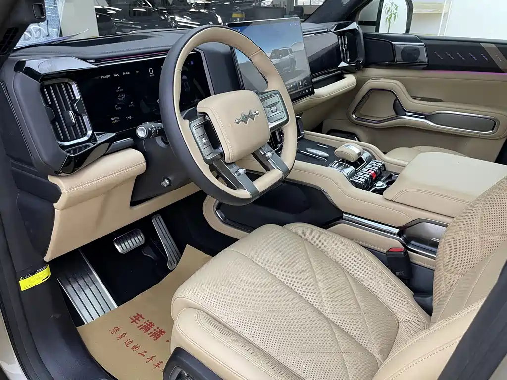 Leopard 8 2025 Zhiyong Ultimate Edition 7 Seats