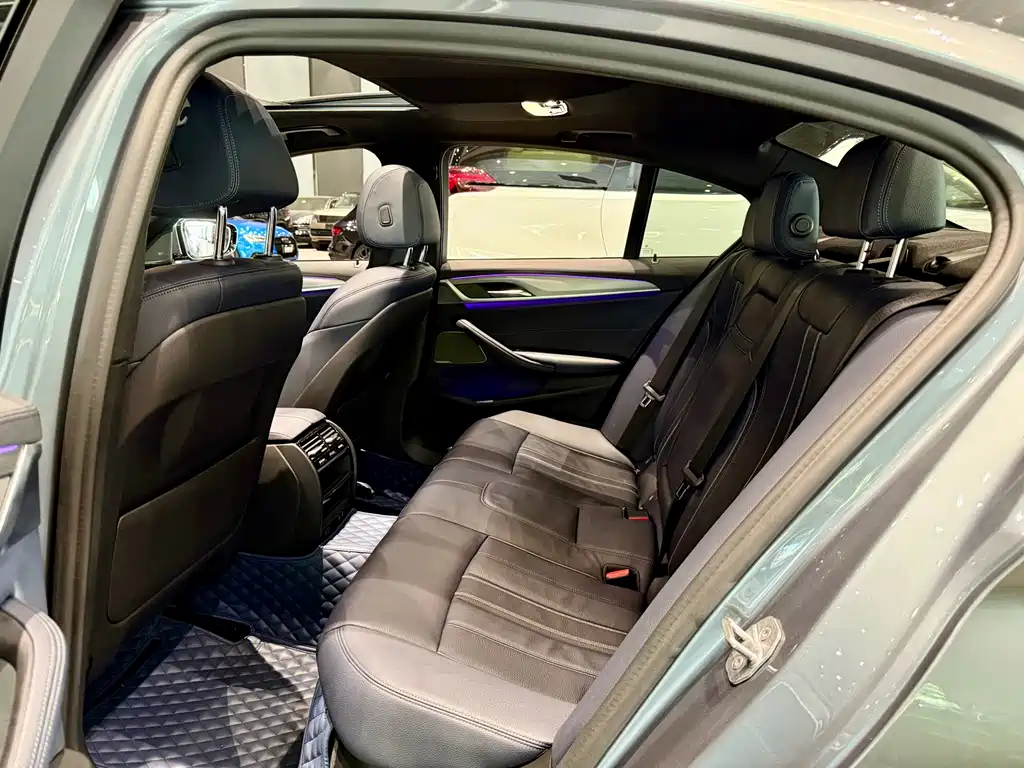 BMW 5 Series imported 2020 530i M sports suit