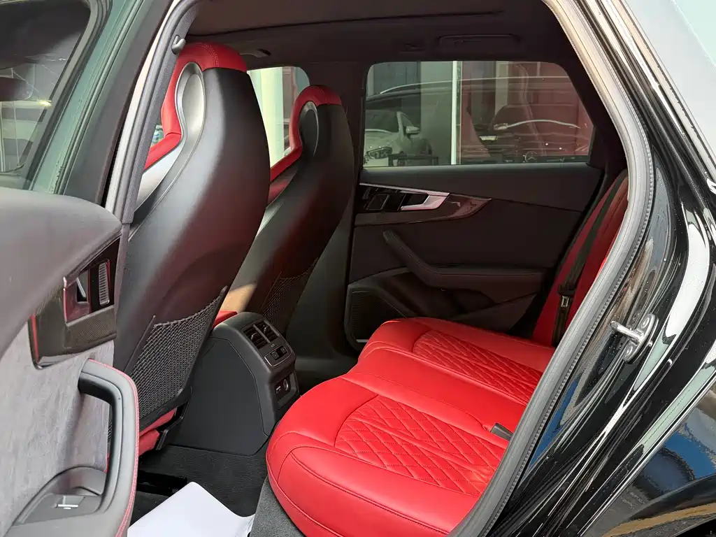 Audi S4 2024 S4 Avant 3.0 TFSI