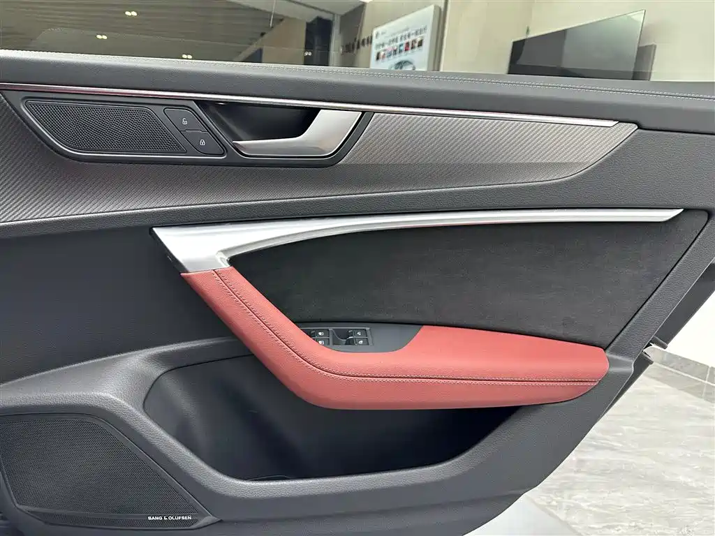 Фото машины 23