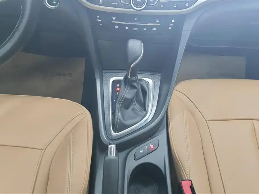 Yinglang 2019 18T automatic Interconnection flagship National V