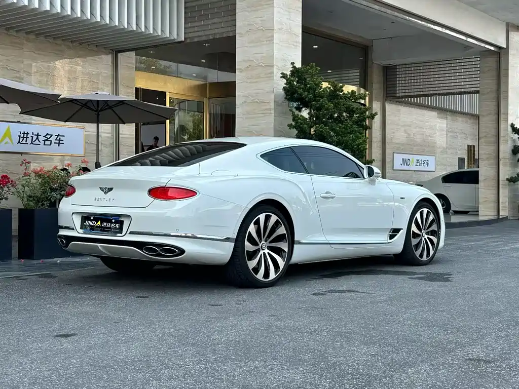 Continental 2024 GT V8 Edition 8