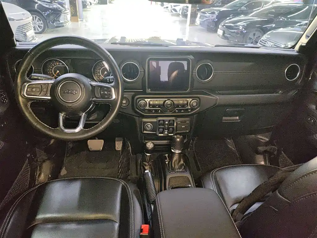 Gladiator 2022 Model 3.6L First Version