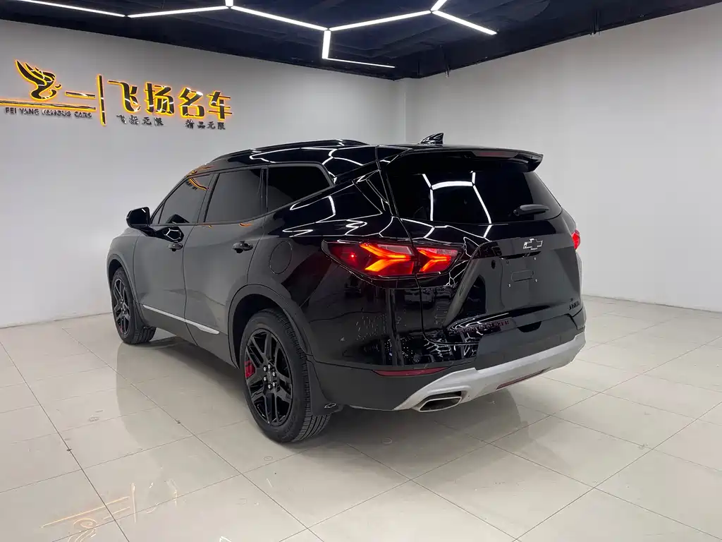 Trailblazer 2022 light hybrid 650T Redline 7-seater upgraded version