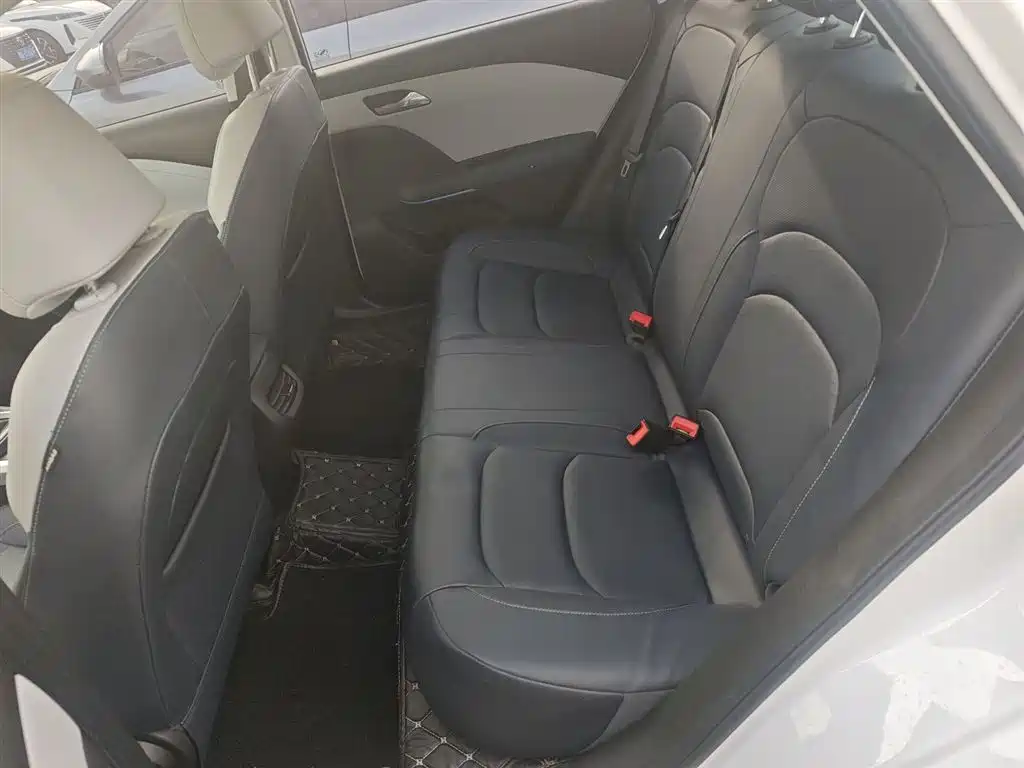 Cruze 2023 1.5L Dual Clutch WOW Benefit Edition