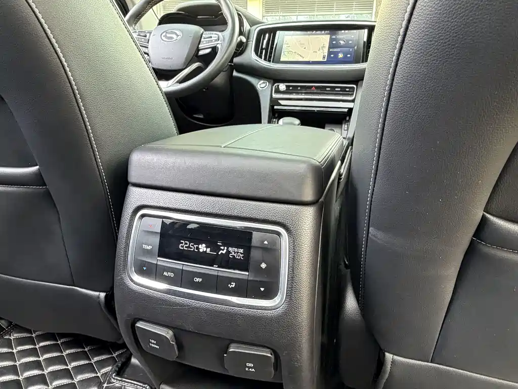 Trumpchi GS8 2020 390T two-wheel drive luxury Smart edition (seven seats)