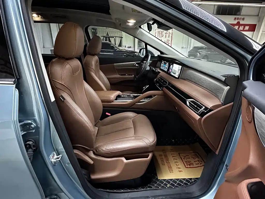 Seahorse 7X 2020 1.6 TGDI automatic luxury type