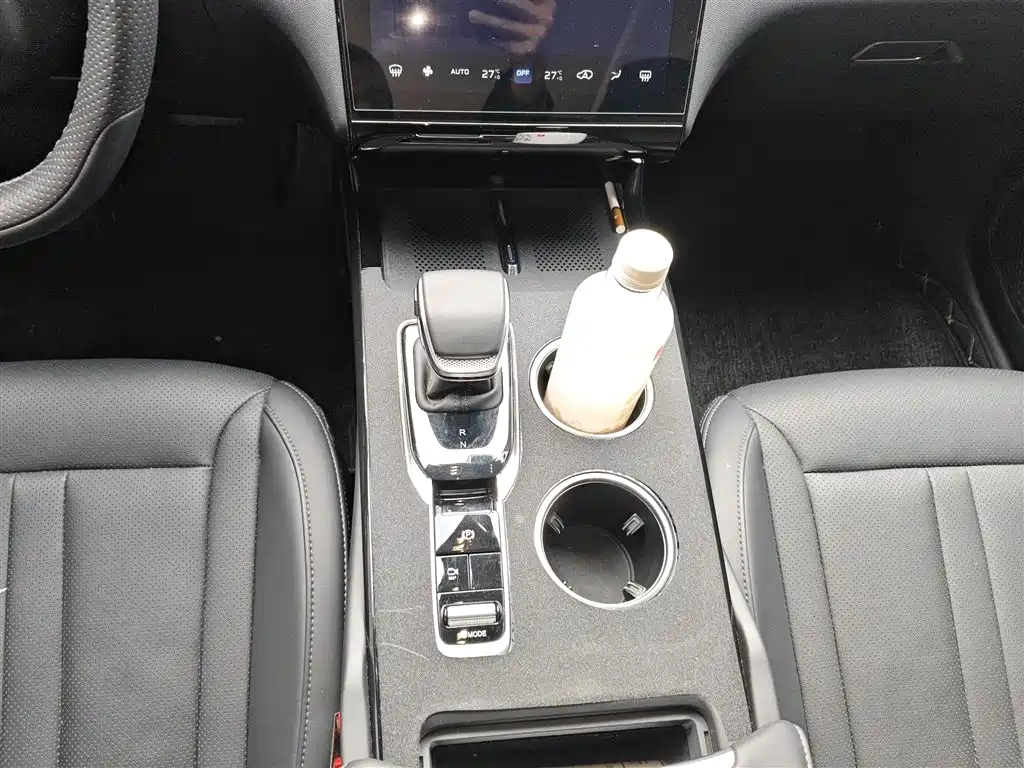 Hongqi HS3 PHEV 2024 115km Jinwei Version