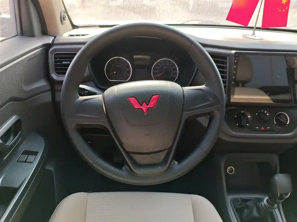 Wuling Hongguang V 2022 1.5L Jintian Version Electric power-assisted LAR