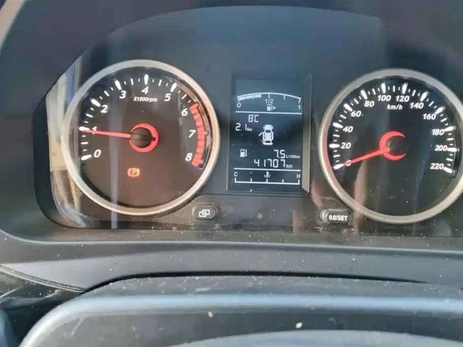 Popular T5L 2020 1.8T manual luxury 7-seater country VI