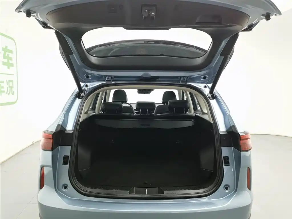 Фото машины 23