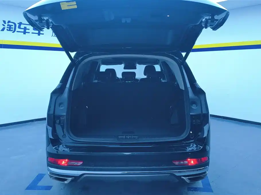 Jietu X90 2022 Zilong 2.0T DCT Valkyrie Edition 7 Seats