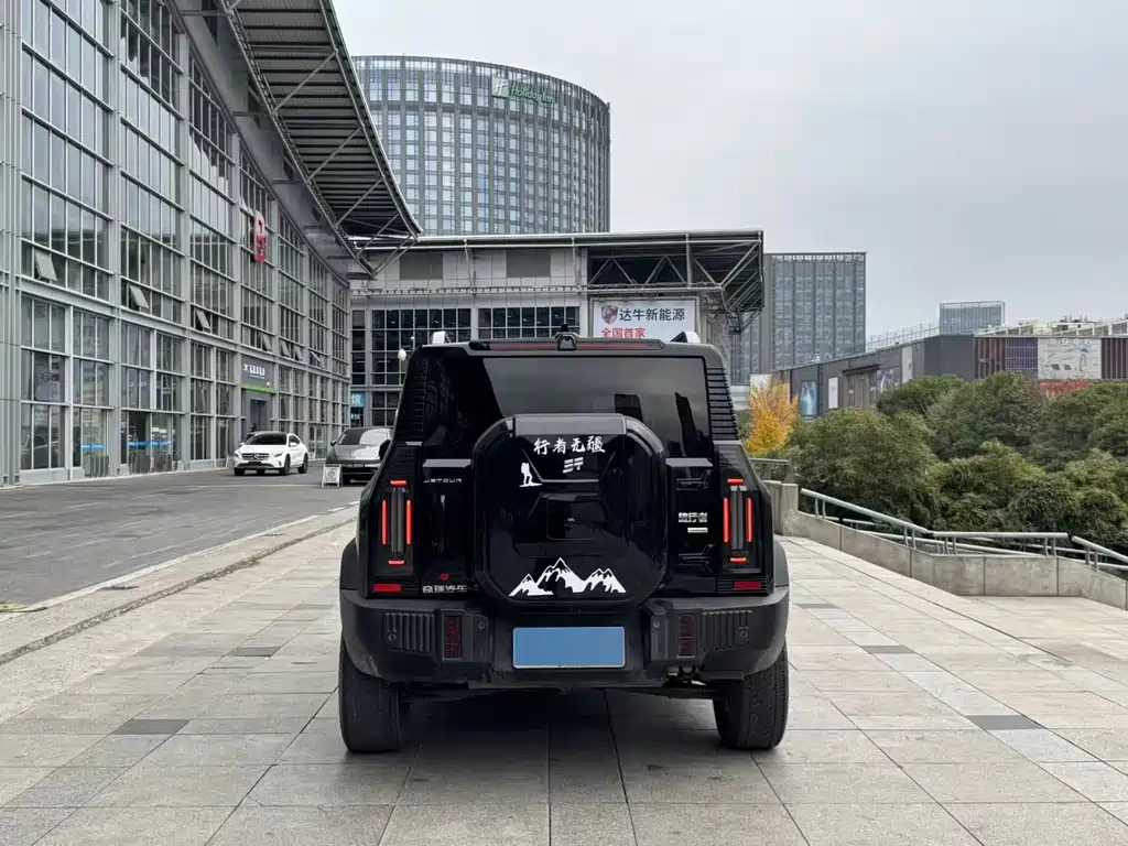 Jet Traveler 2023 2.0T four-wheel drive Crossing PRO+