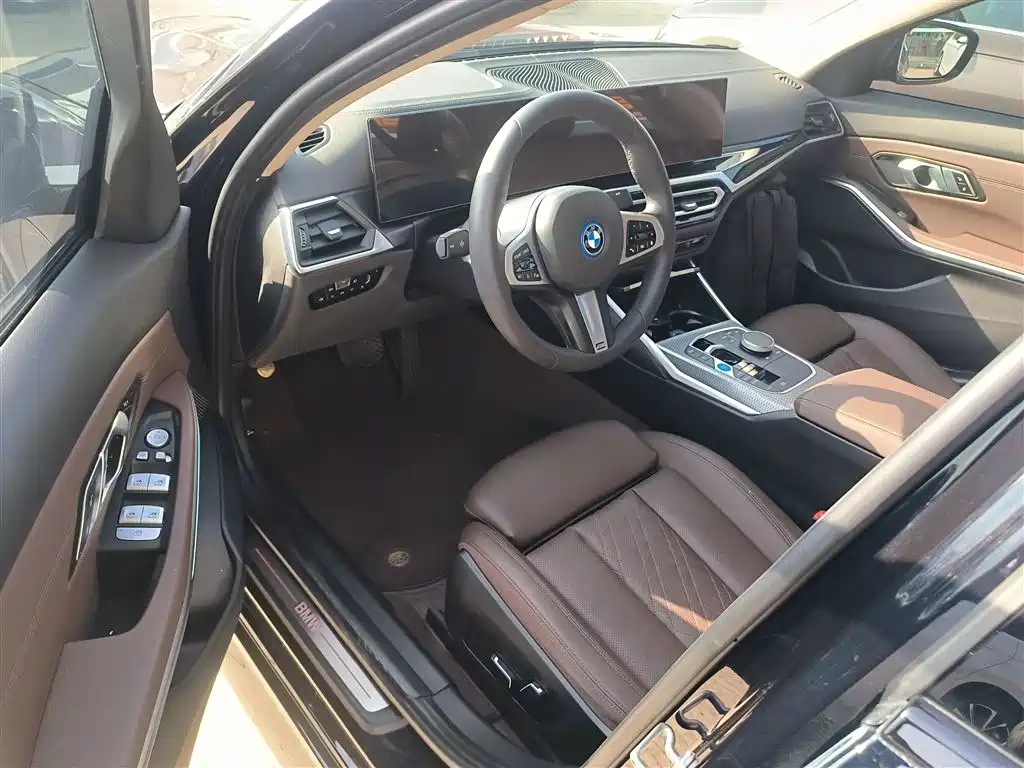 Фото машины 10