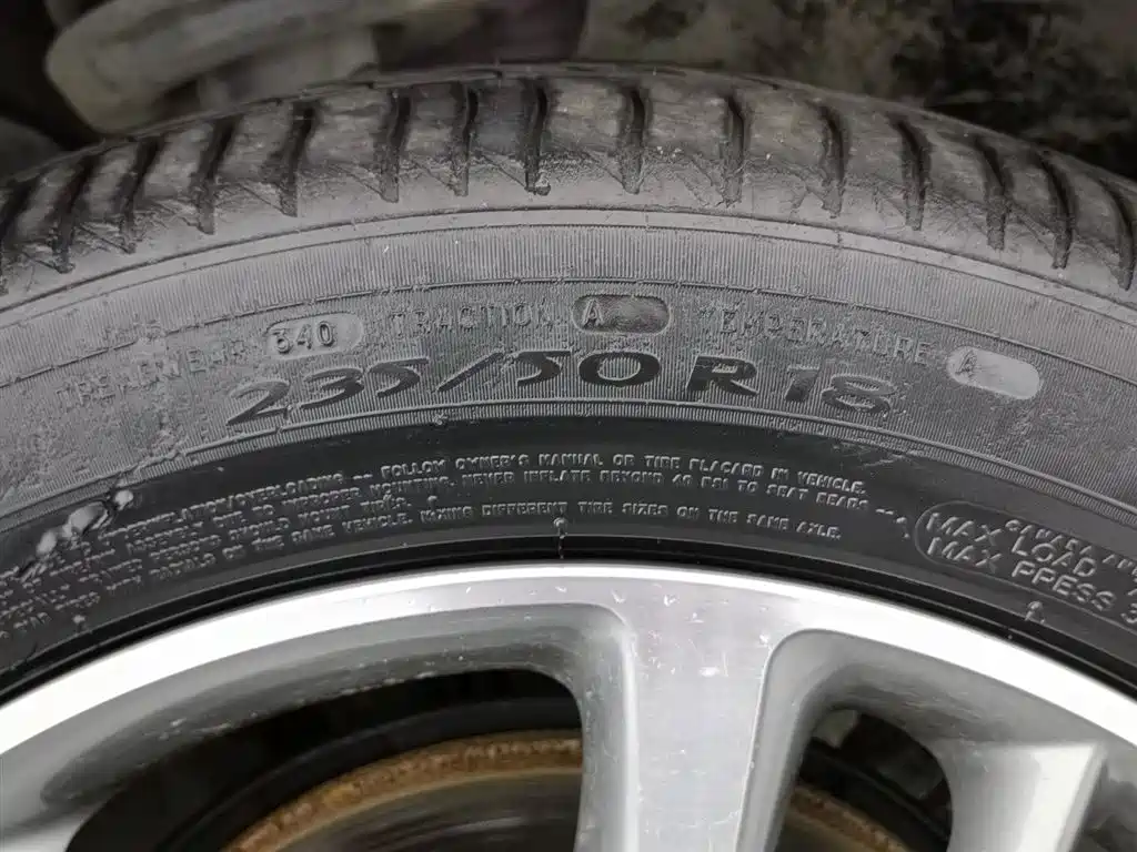 MG HS 2019 20T automatic two-wheel drive Trophy supercar version Country VI