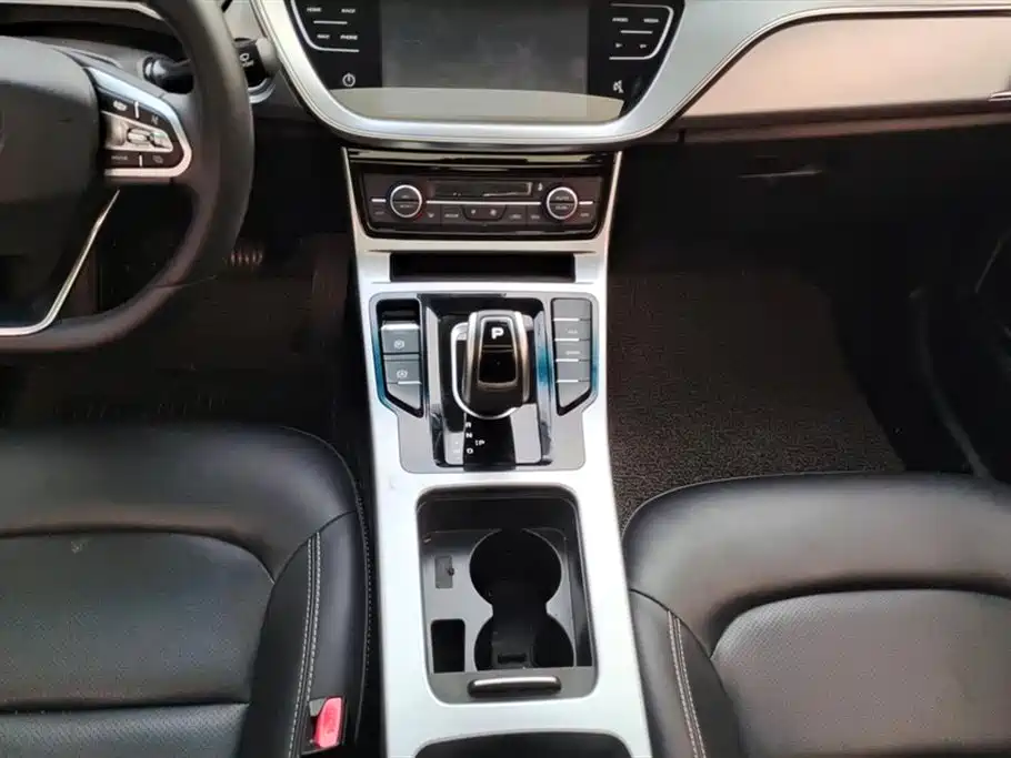 Emgrand GL 2019 1.5T DCT Elite Smart Enjoy Type