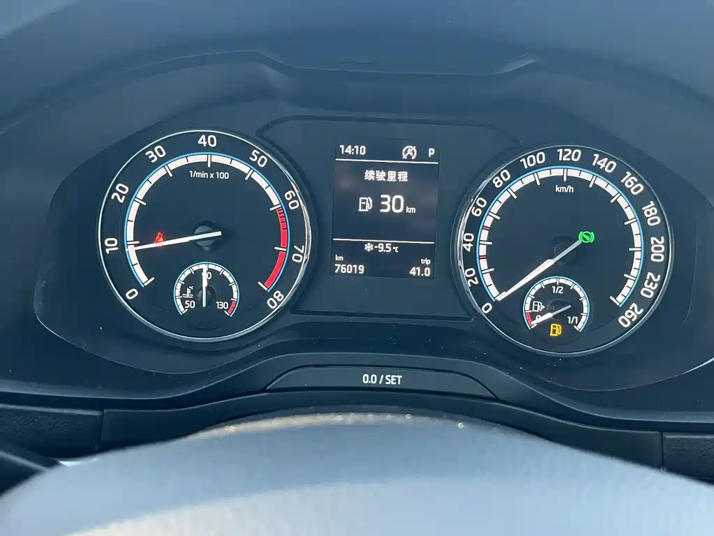 Фото машины 22