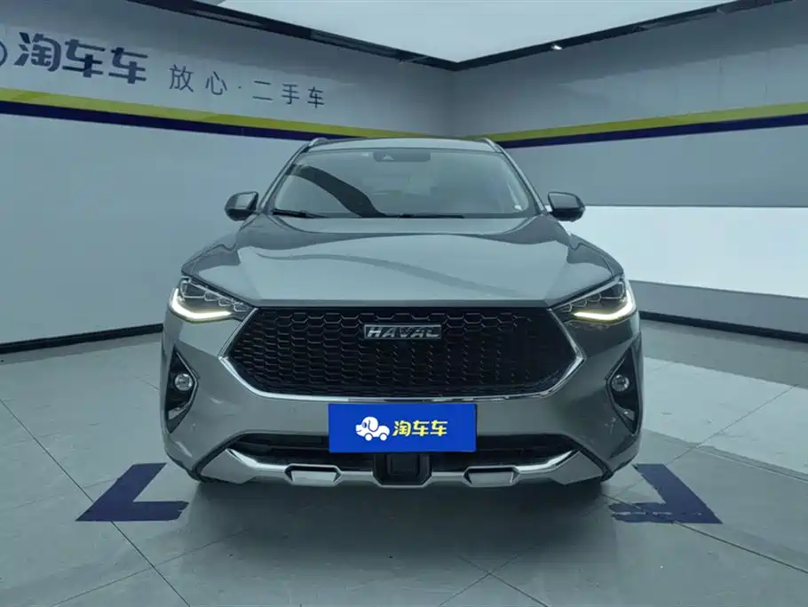 Haval F7 2019 2.0T four-wheel drive i Yue Guo V