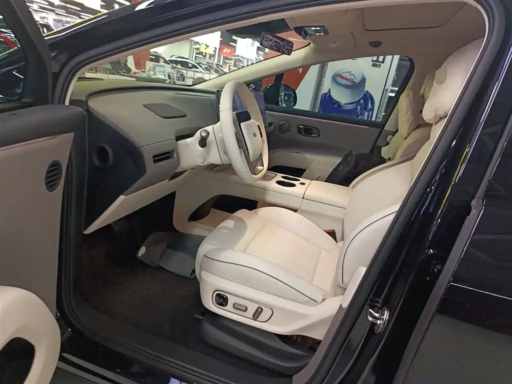 Фото машины 10